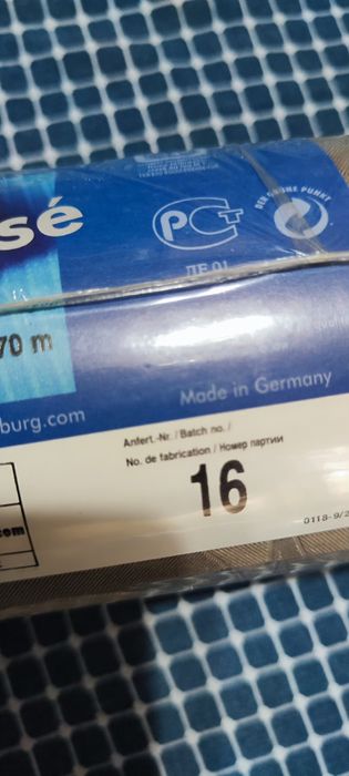 Продаются обои моющие производства Германия