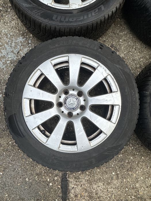 Vand jante cu cauciucuri  mercedes R16