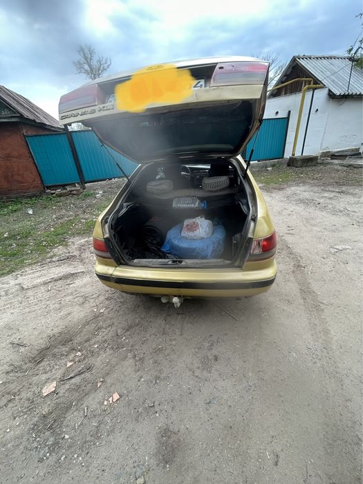 Тойота карина е сатылады,сел и поехал