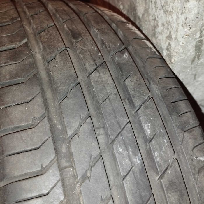 Летни гуми 215/55/17