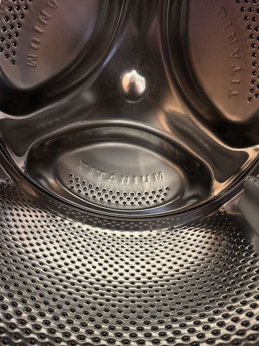 Пералня със сушилня Hotpoint Ariston