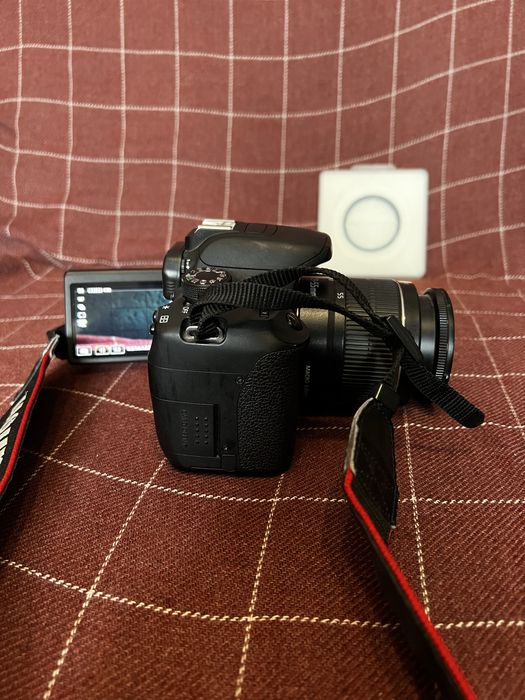 CANON EOS700D Kit 18-55mm