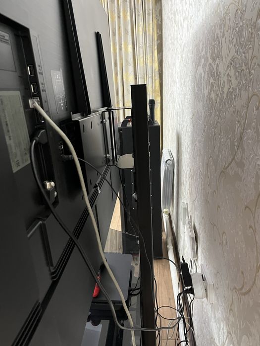 Стойка для телевизора