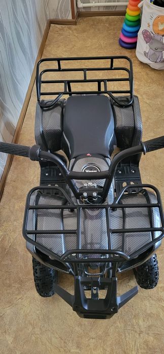 Квадрацикл электромобиль