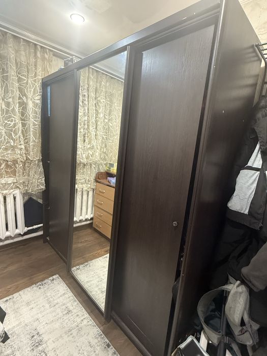 Продам шкаф для одежды
