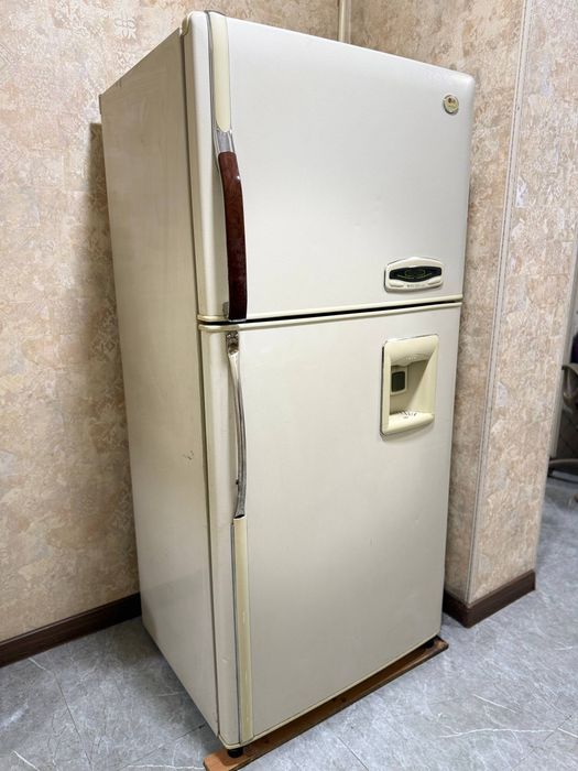 Продам холодельник OLG