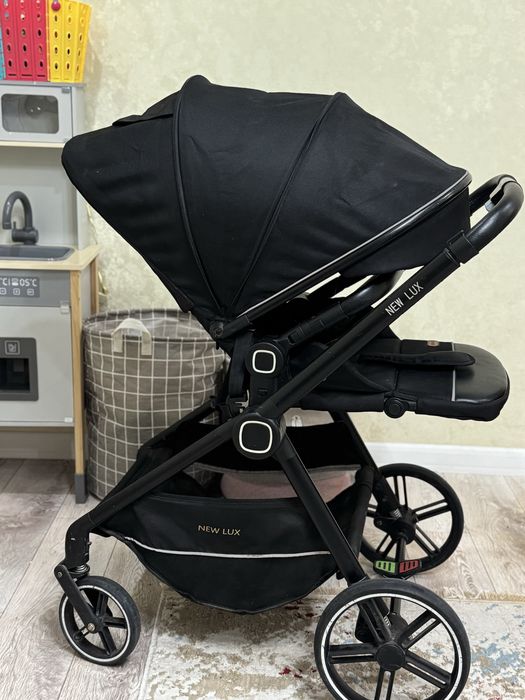 Продам коляску в отличном состоянии