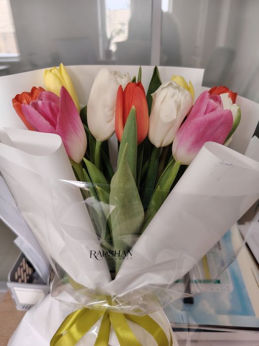 Продам свежий букет тульпан