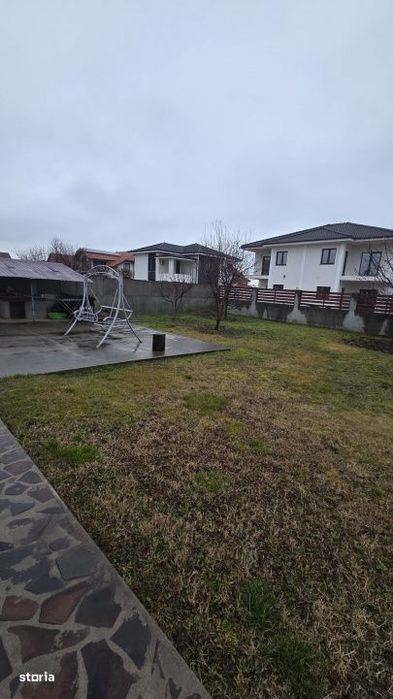 Casa P+M la intrare in Martinesti