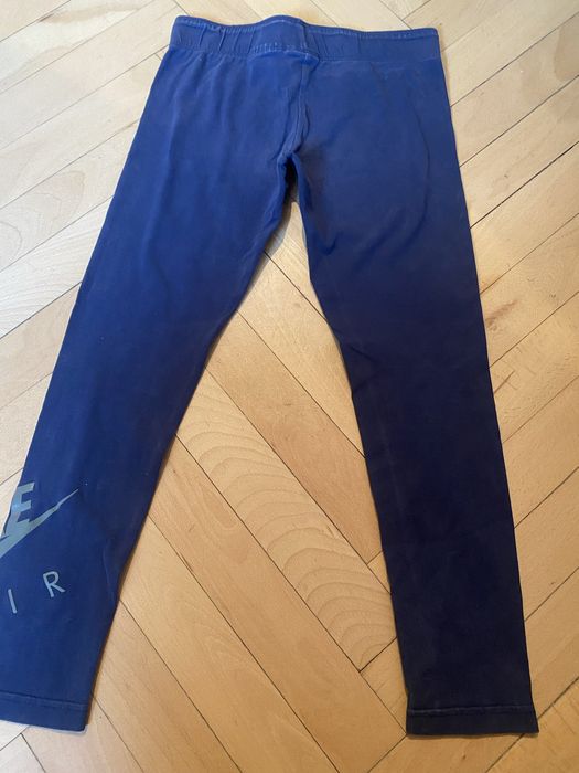 Клин Nike тъмно син