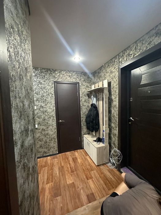 Сдается 2хкомн квартира район 8 школы