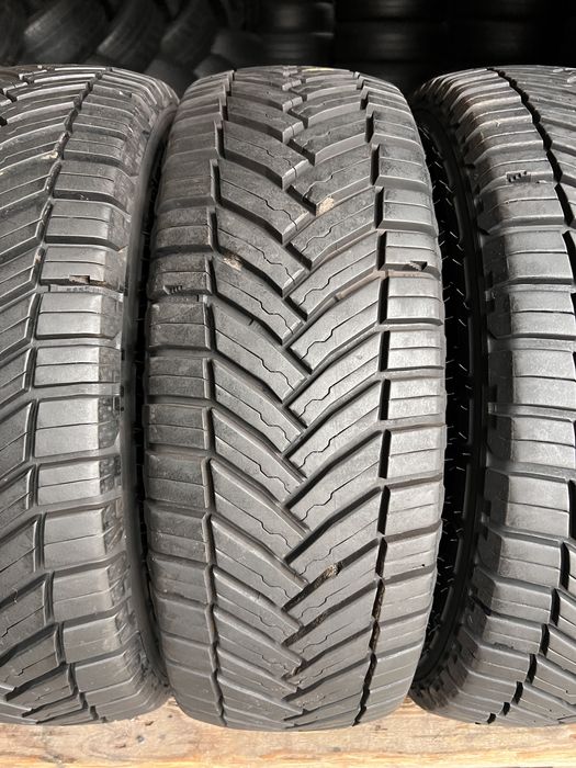 4 anvelope ca NOI 215/65/15 C , Michelin , 8.8 mm !