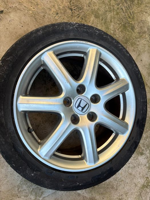 De vânzare jante cu cauciucuri pentru Honda Civic