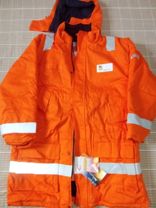 Бушлак сатылады...