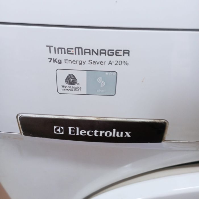 Прралня  Electrolux
