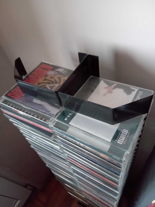 Стойка за cd дискове