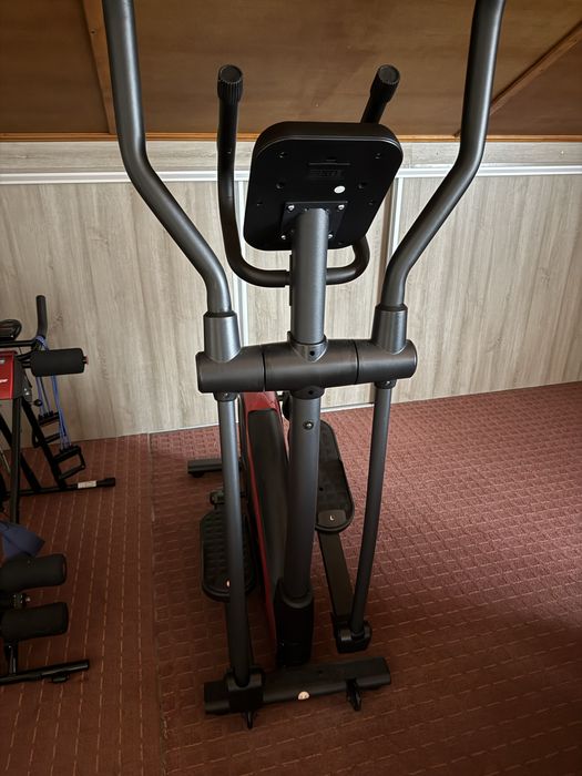 Bicicleta eliptica Techfit E700