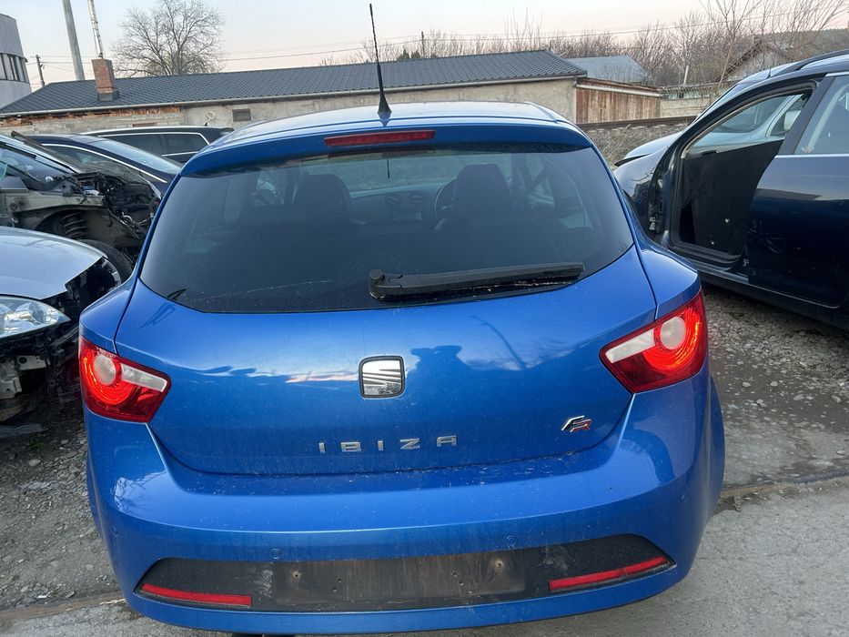Bară spate completă Seat ibiza FR 2011