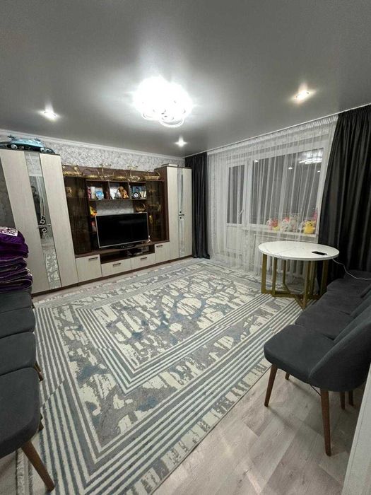 V Срочно продам 3 комнатную квартиру У/П на 9 микрорайоне