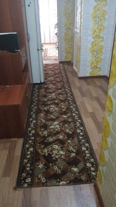 Сдам двухкомнатную квартиру .