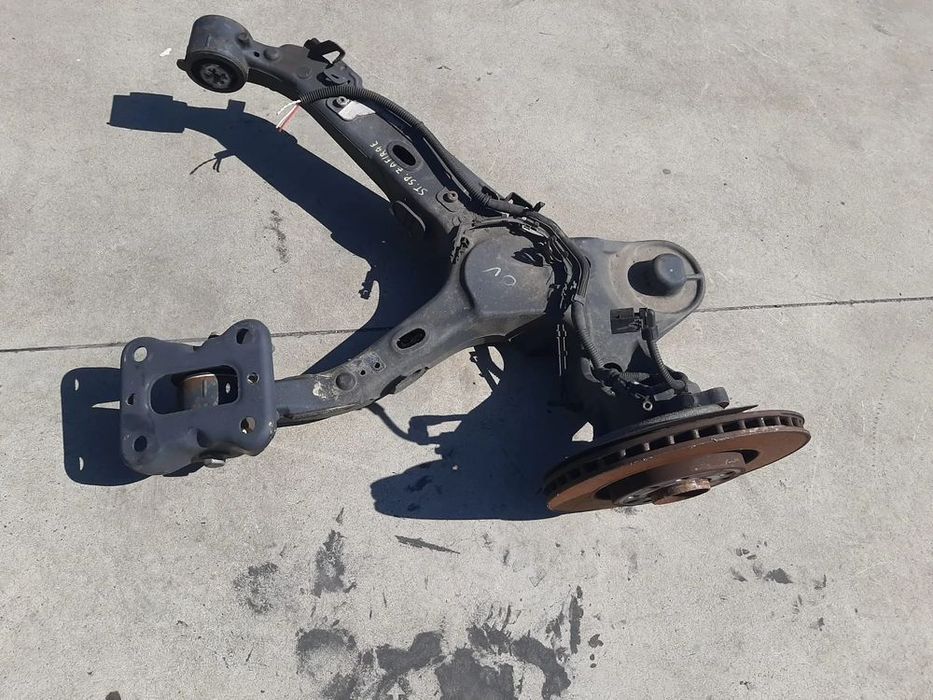 fuzeta stanga spate opel zafira e life  opel vivaro c