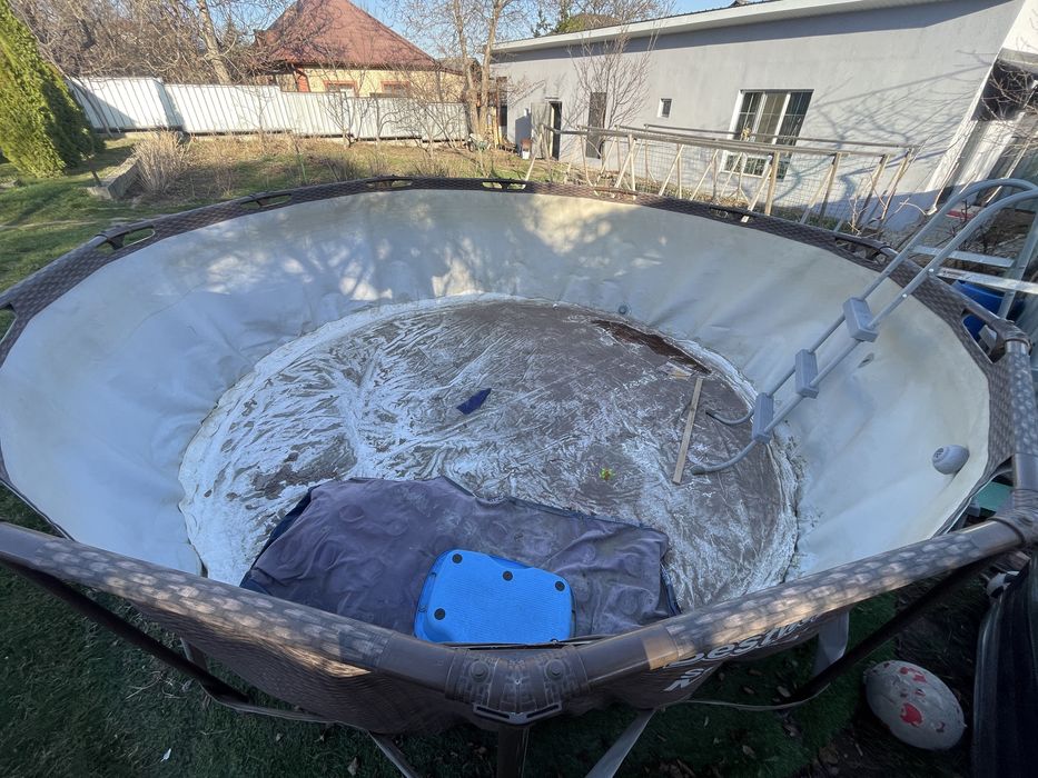 Бассейн Bestway б/у размер 3,66 на 1.07