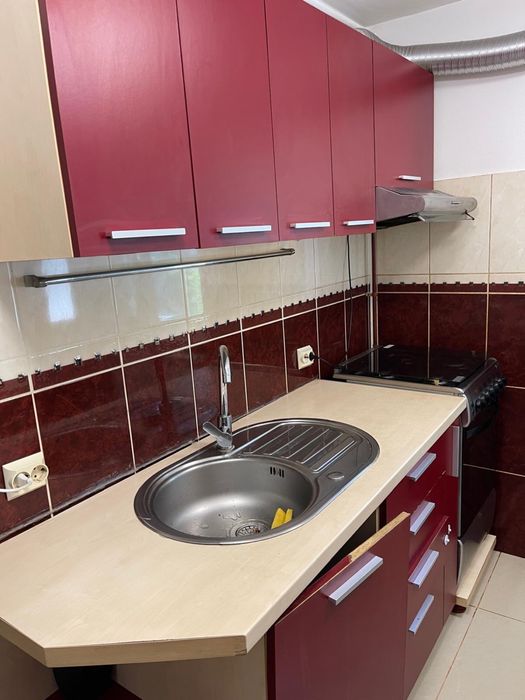 Inchiriez apartament 3 camere, 70m2, zona Armoniei