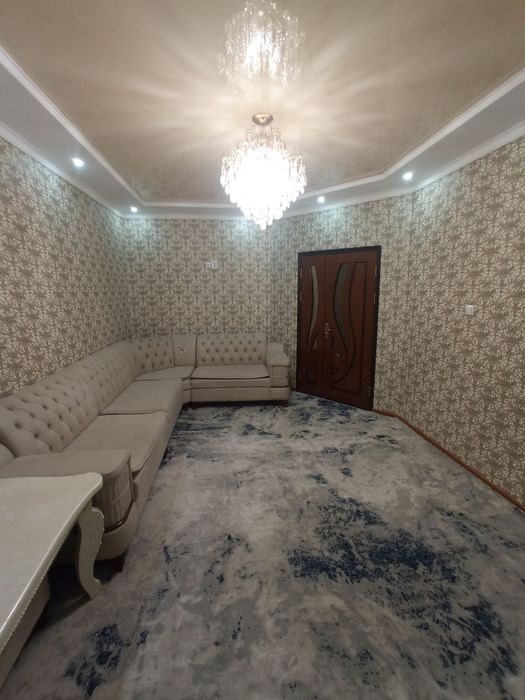 Angren shahrida yevro remont 2/1/4 uy sotiladi mebil texnikasi bn