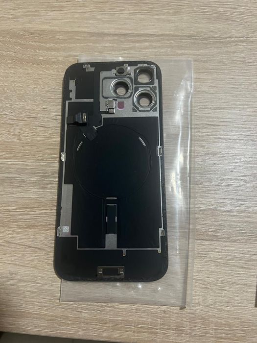 Capac /spate original iphone 16 pro max