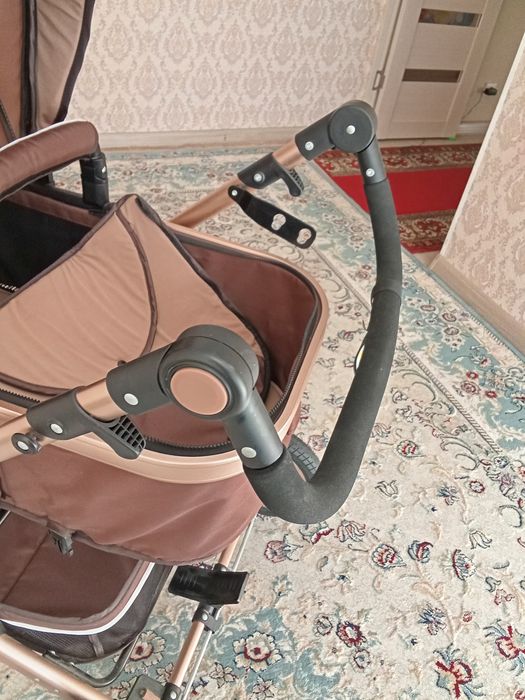 каляска для новорожденых