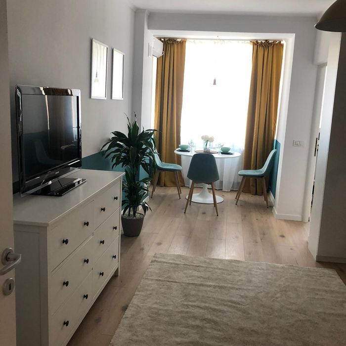 Garsoniera38 eur /zi