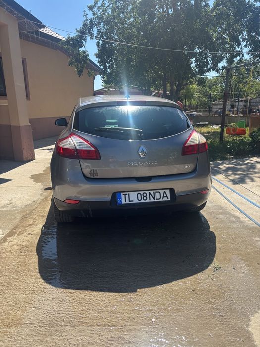 RENAULT Megane 2010 — imagine 3
