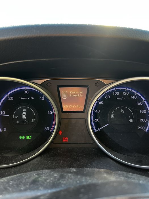 Vând Hyundai IX35 2.0 diesel 4x4