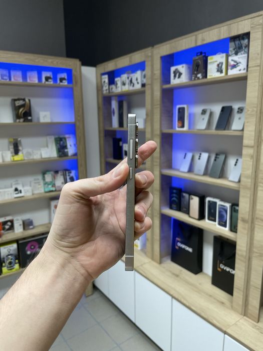 Samsung Galaxy S25 Ultra Titanium Gray, 256 Gb, Ca Nou