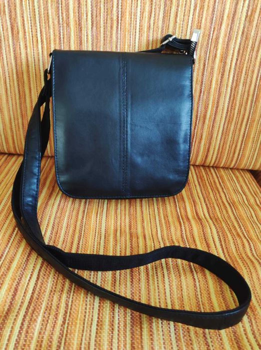 Елегантна дамска чанта, мека естествена кожа