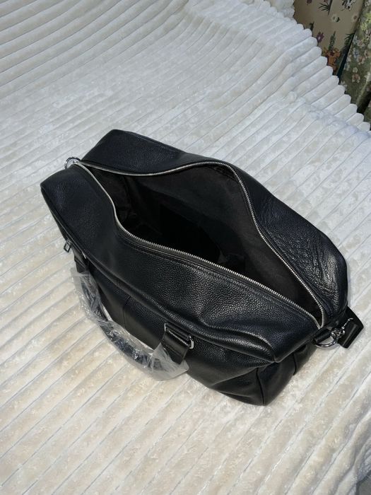 Кожаная спортивная сумка