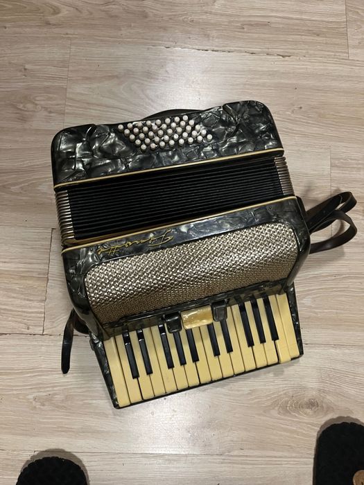 Ретро акордеон от 1952г.
