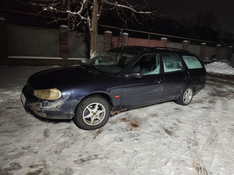 Форд мондео 1997г.в.универсал