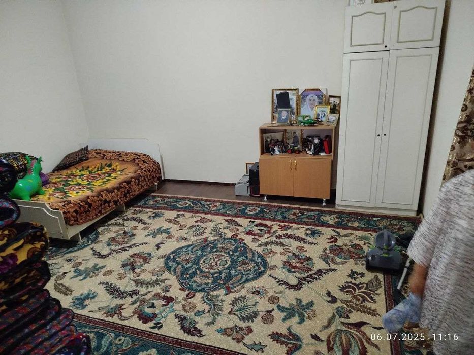 Коттедж Сотилади