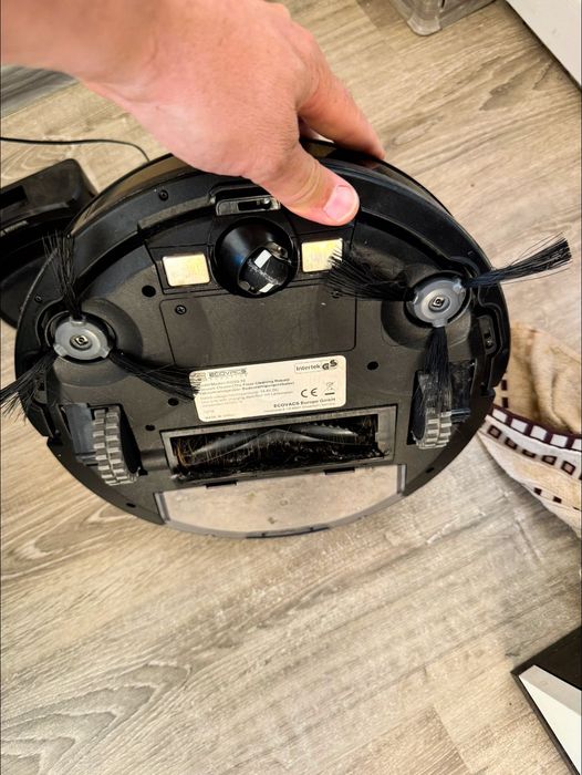 Deebot прахосмукачка робот