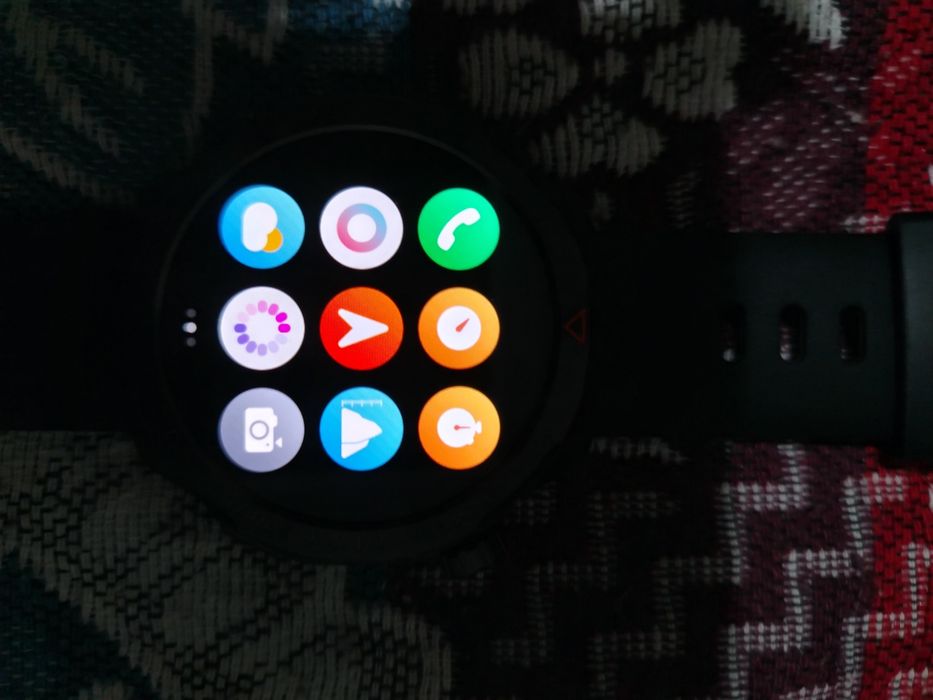 Смарт часы продам