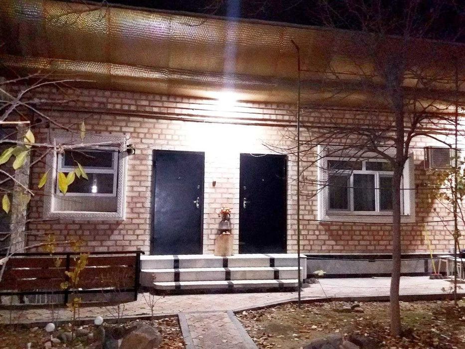 Сдается  свой двухкомнатный дом.