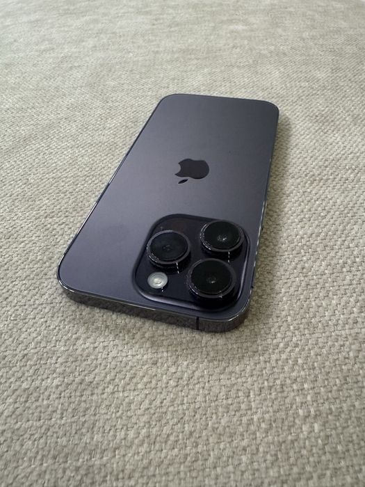 Продам Iphone 14 pro