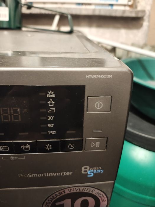 Mașina de spălat Beko cu uscator