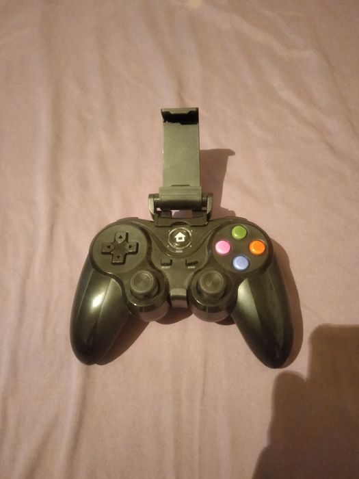 Геймпад для смартфона