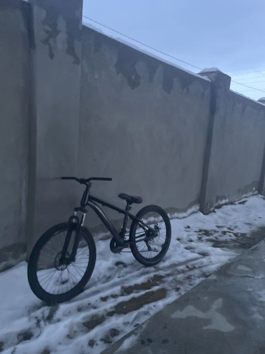 Продам велик спортивный