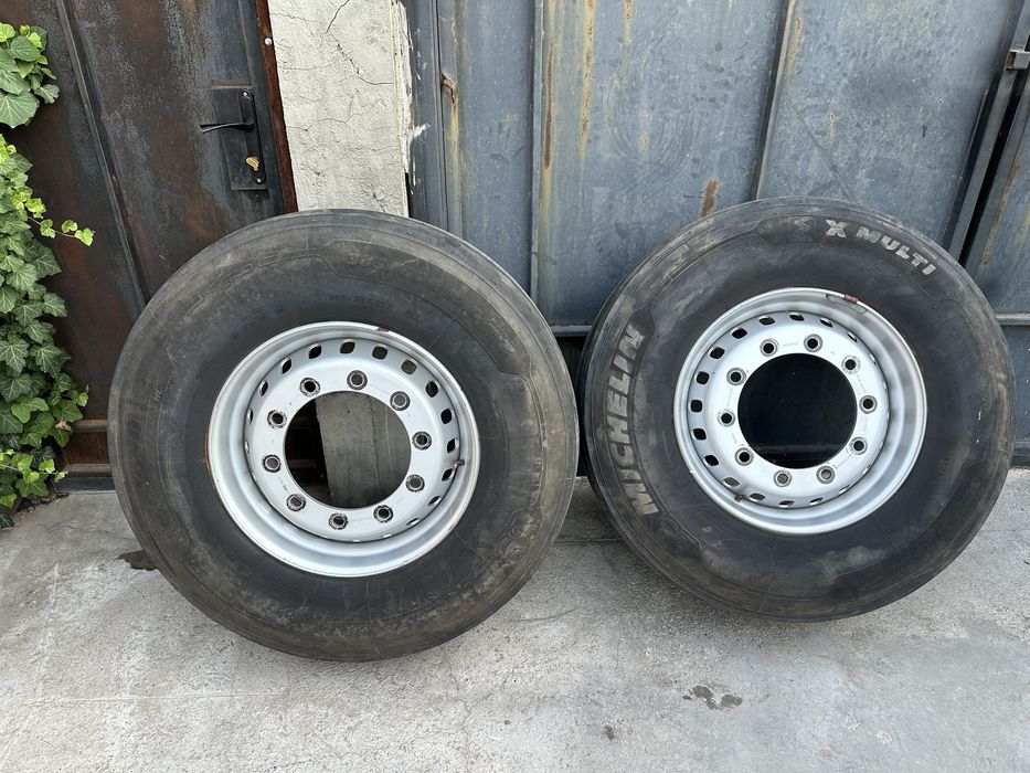 385/65 r22.5 Michelin с дисками