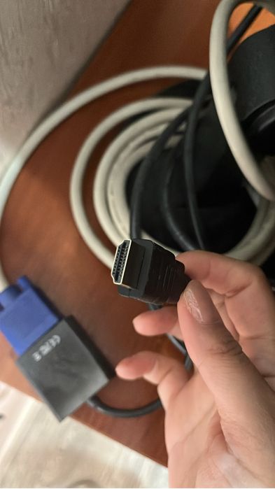 монитор Philips.