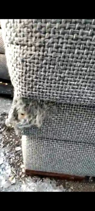 Продам недорого Диван угловой