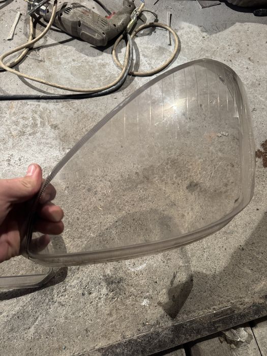 Стекло для фар Приора 2